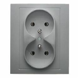 HAGER POLO Berker B.Kwadrat Gniazdo podwójne z/u 16A aluminium 5361838984