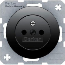 HAGER POLO Berker R.1/R.3 gniazdo poj. z/u czarne 396380+3965762045